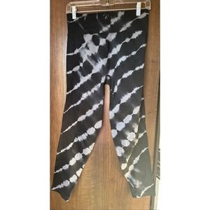 PINK Active Leggings Large‎